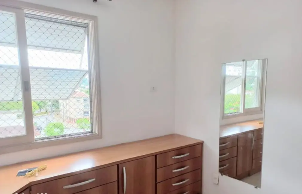 Apartamento com 2 quartos para alugar, 105m2 em Vila Belmiro, Santos - SP - imagem 8 Foto 8 de Apartamento com 2 quartos para alugar, 105m2 em Vila Belmiro, Santos - SP