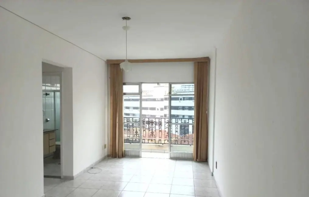 Apartamento com 2 quartos para alugar, 105m2 em Vila Belmiro, Santos - SP - imagem 3 Foto 3 de Apartamento com 2 quartos para alugar, 105m2 em Vila Belmiro, Santos - SP