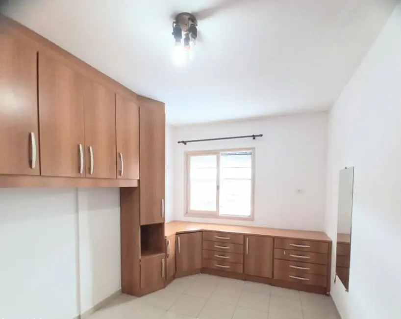 Apartamento com 2 quartos para alugar, 105m2 em Vila Belmiro, Santos - SP - imagem 9 Foto 9 de Apartamento com 2 quartos para alugar, 105m2 em Vila Belmiro, Santos - SP