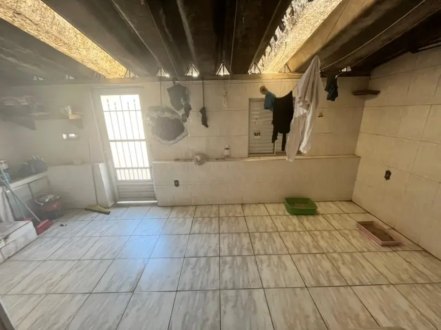 Casa com 2 quartos à venda, 67m2 em Ponta da Praia, Santos - SP - imagem 2 Foto 2 de Casa com 2 quartos à venda, 67m2 em Ponta da Praia, Santos - SP