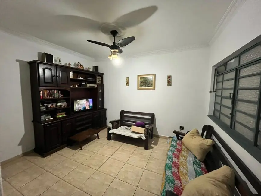 Casa com 2 quartos à venda, 67m2 em Ponta da Praia, Santos - SP - imagem 3 Foto 3 de Casa com 2 quartos à venda, 67m2 em Ponta da Praia, Santos - SP