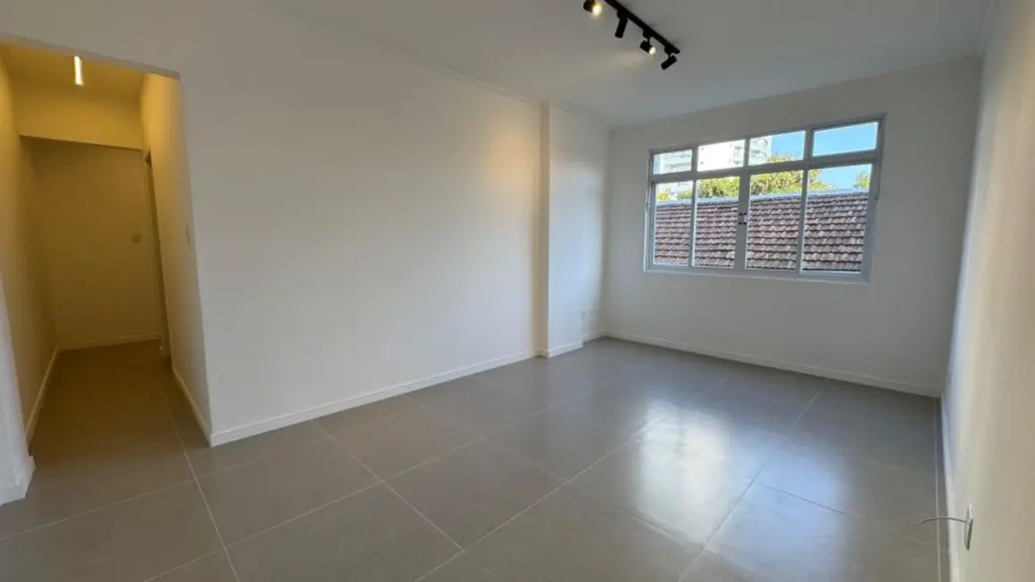 Foto 1 de Apartamento com 2 quartos à venda, 85m2 em Encruzilhada, Santos - SP