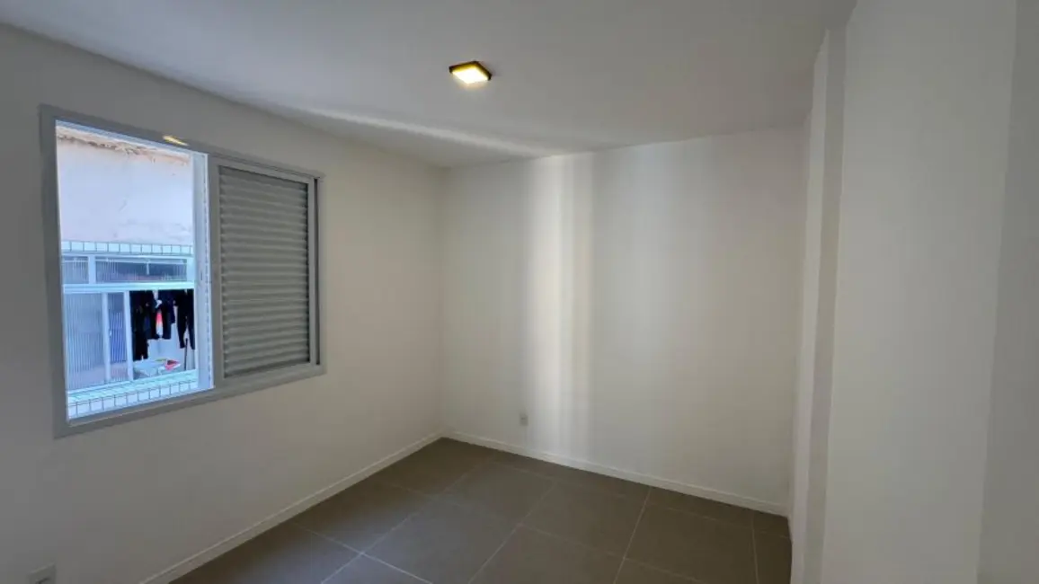 Foto 6 de Apartamento com 2 quartos à venda, 85m2 em Encruzilhada, Santos - SP