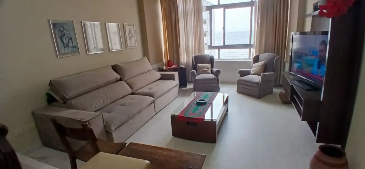 Apartamento com 3 quartos para alugar, 170m2 em Gonzaga, Santos - SP - imagem 1 Foto 1 de Apartamento com 3 quartos para alugar, 170m2 em Gonzaga, Santos - SP