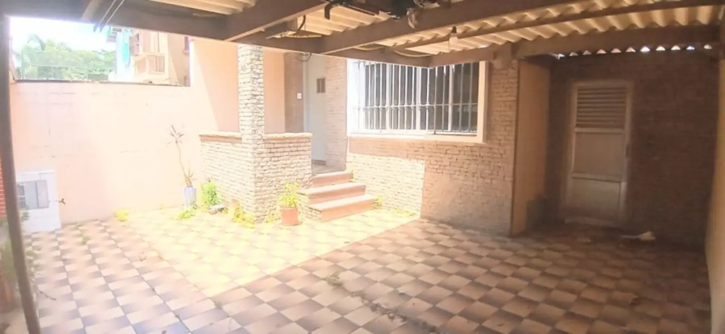 Foto 3 de Casa com 2 quartos à venda, 220m2 em Embaré, Santos - SP