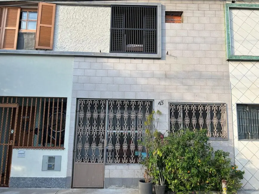 Casa com 2 quartos à venda, 90m2 em Estuário, Santos - SP - imagem 2 Foto 2 de Casa com 2 quartos à venda, 90m2 em Estuário, Santos - SP