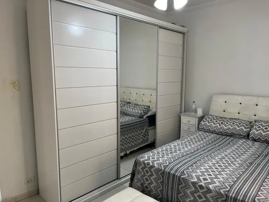 Foto 7 de Apartamento com 2 quartos à venda, 78m2 em Embaré, Santos - SP