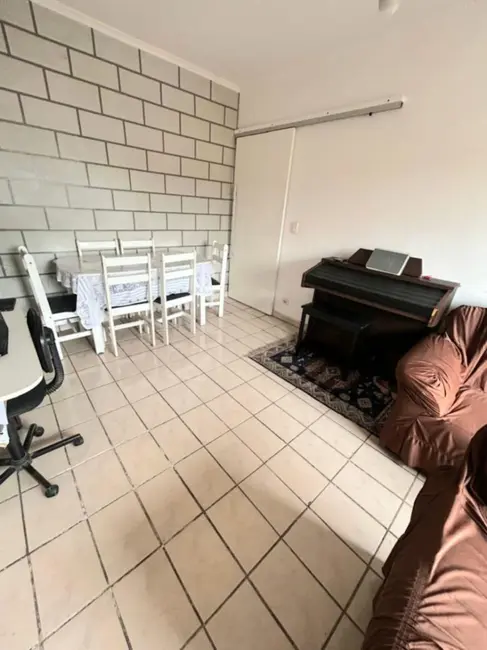 Foto 4 de Apartamento com 2 quartos à venda, 70m2 em Encruzilhada, Santos - SP