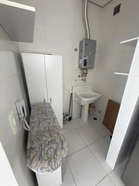 Foto 7 de Apartamento com 2 quartos para alugar, 75m2 em Gonzaga, Santos - SP