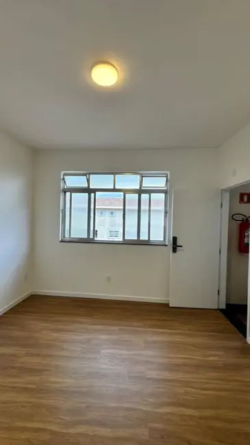 Foto 3 de Apartamento com 2 quartos à venda, 60m2 em Embaré, Santos - SP