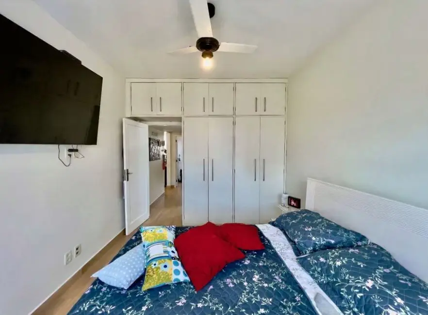 Foto 7 de Apartamento com 2 quartos à venda, 95m2 em Gonzaga, Santos - SP