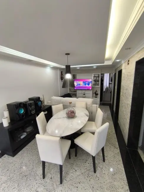 Foto 2 de Apartamento com 2 quartos à venda, 70m2 em Pompéia, Santos - SP