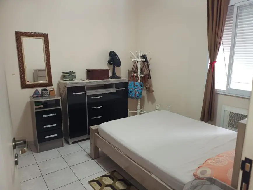 Foto 7 de Apartamento com 2 quartos à venda, 85m2 em Marapé, Santos - SP