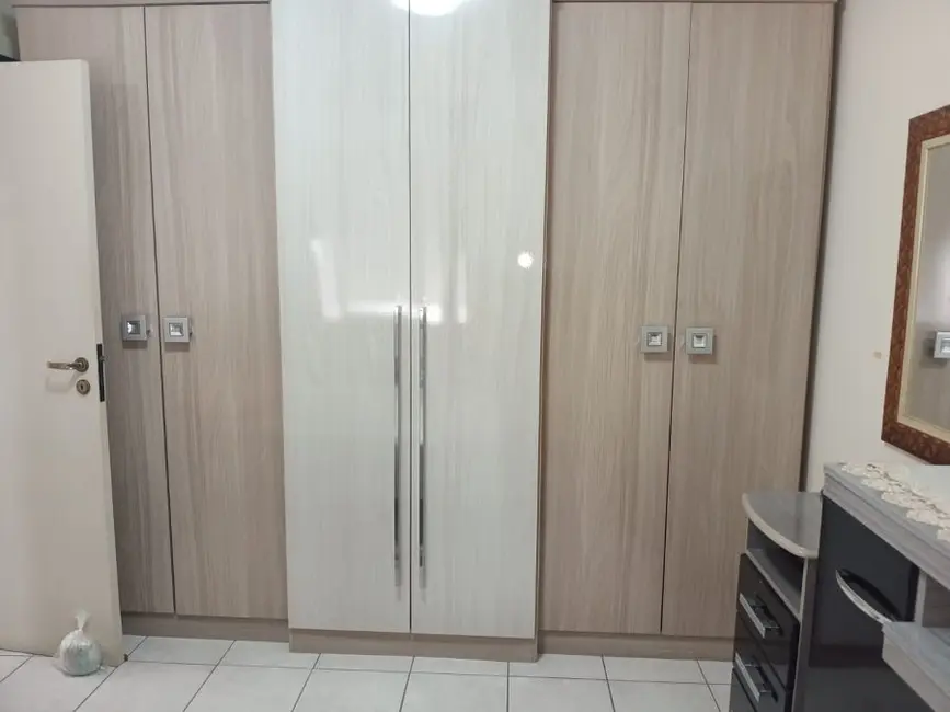 Foto 6 de Apartamento com 2 quartos à venda, 85m2 em Marapé, Santos - SP