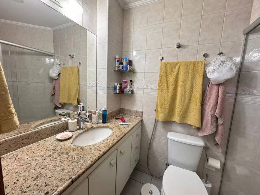 Apartamento com 2 quartos à venda, 82m2 em Embaré, Santos - SP - imagem 9 Foto 9 de Apartamento com 2 quartos à venda, 82m2 em Embaré, Santos - SP