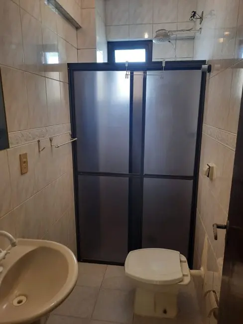 Foto 9 de Apartamento com 1 quarto à venda, 47m2 em Jardim Las Palmas, Guaruja - SP