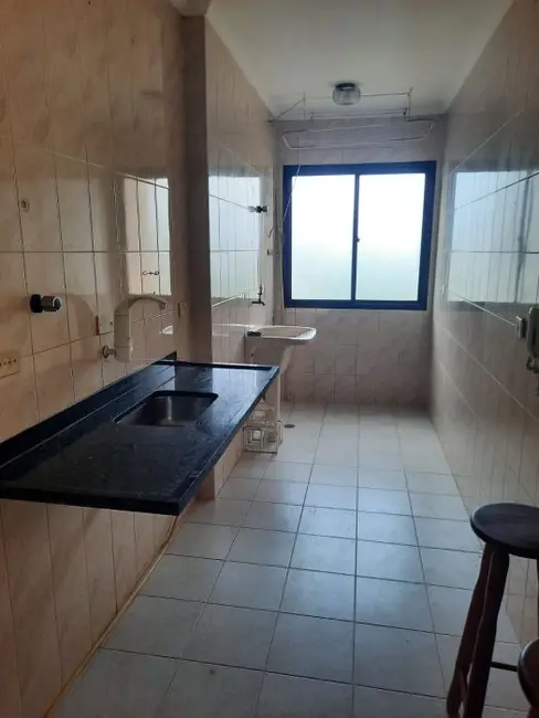 Foto 5 de Apartamento com 1 quarto à venda, 47m2 em Jardim Las Palmas, Guaruja - SP