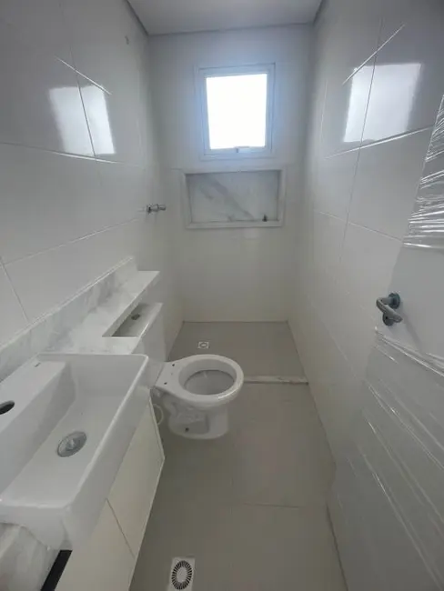 Apartamento com 1 quarto para alugar, 45m2 em Parque Bitaru, Sao Vicente - SP - imagem 7 Foto 7 de Apartamento com 1 quarto para alugar, 45m2 em Parque Bitaru, Sao Vicente - SP