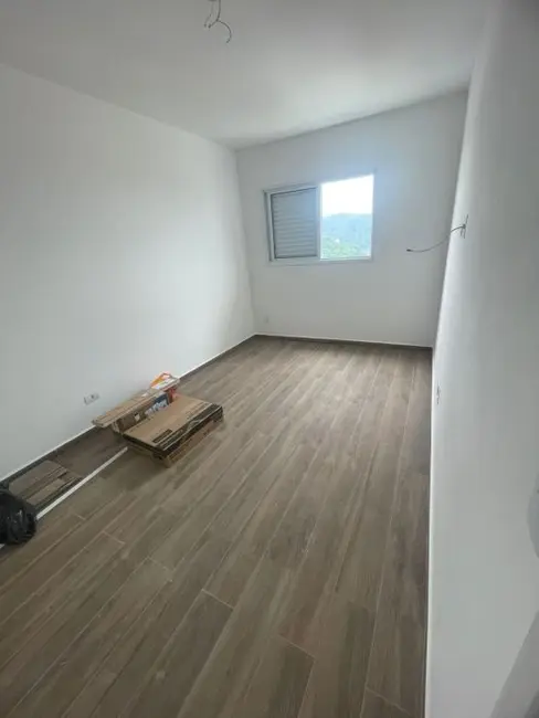 Apartamento com 1 quarto para alugar, 45m2 em Parque Bitaru, Sao Vicente - SP - imagem 8 Foto 8 de Apartamento com 1 quarto para alugar, 45m2 em Parque Bitaru, Sao Vicente - SP