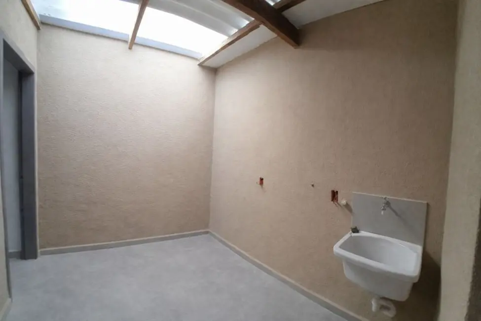 Foto 9 de Casa com 2 quartos à venda, 80m2 em Santa Maria, Santos - SP