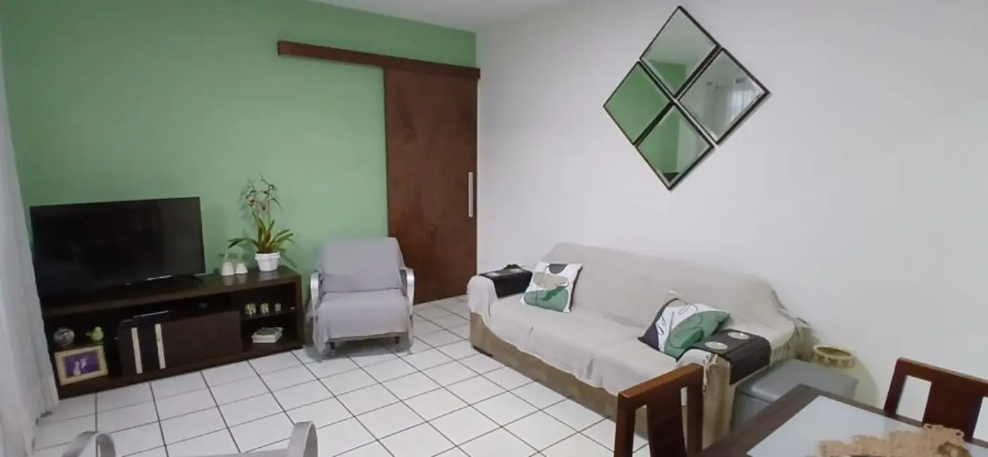 Foto 4 de Apartamento com 2 quartos à venda, 80m2 em Embaré, Santos - SP