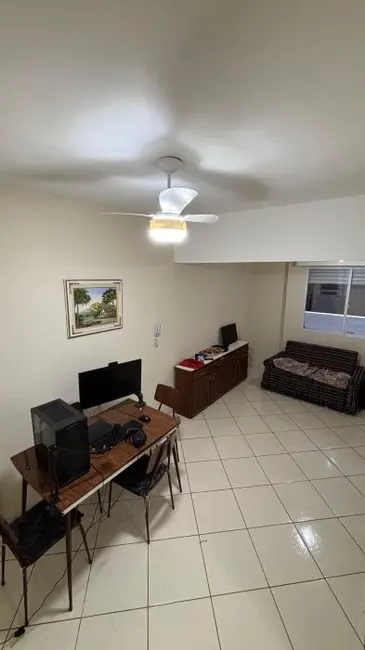 Foto 2 de Apartamento com 1 quarto à venda, 50m2 em Embaré, Santos - SP