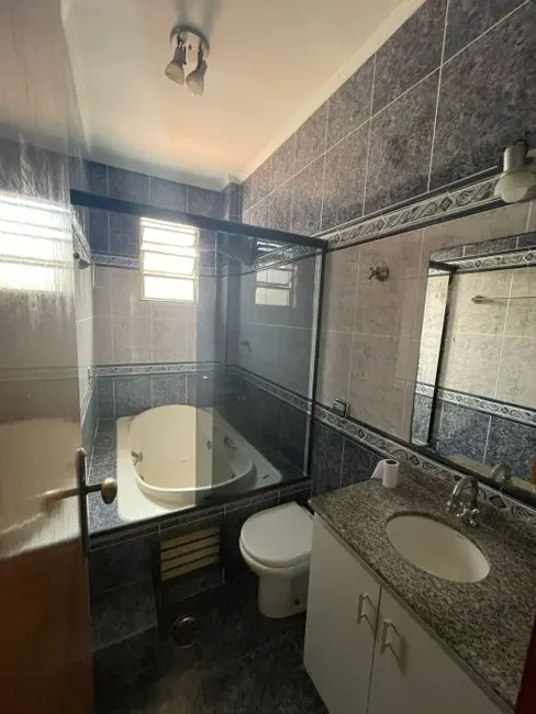 Casa com 5 quartos à venda, 190m2 em Embaré, Santos - SP - imagem 7 Foto 7 de Casa com 5 quartos à venda, 190m2 em Embaré, Santos - SP