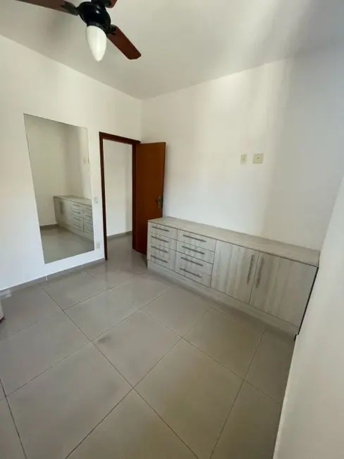 Casa com 5 quartos à venda, 190m2 em Embaré, Santos - SP - imagem 8 Foto 8 de Casa com 5 quartos à venda, 190m2 em Embaré, Santos - SP