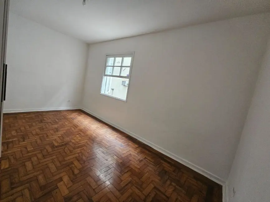 Apartamento com 2 quartos à venda, 61m2 em Centro, Sao Vicente - SP - imagem 5 Foto 5 de Apartamento com 2 quartos à venda, 61m2 em Centro, Sao Vicente - SP