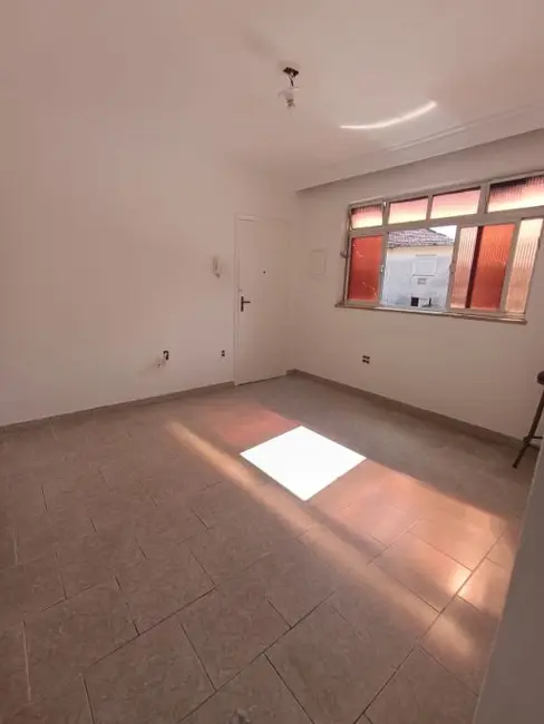 Foto 1 de Apartamento com 2 quartos à venda, 70m2 em Encruzilhada, Santos - SP