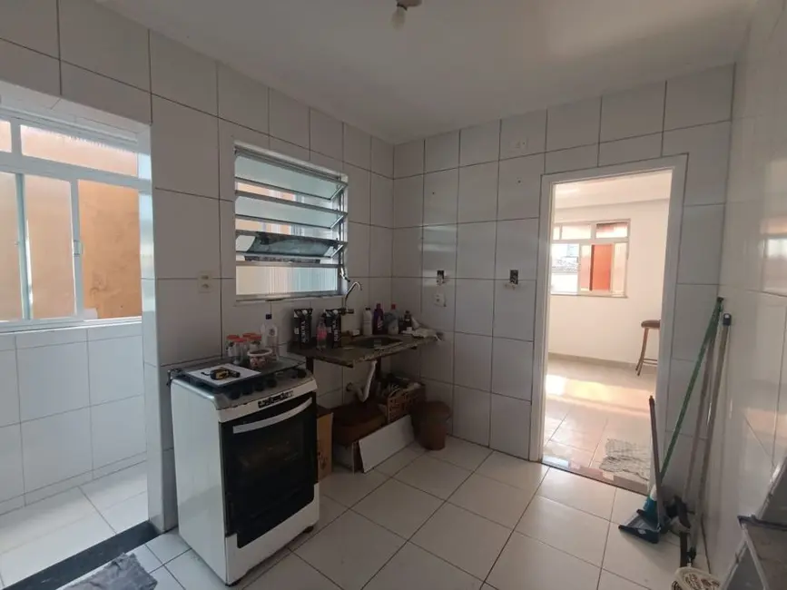 Foto 9 de Apartamento com 2 quartos à venda, 70m2 em Encruzilhada, Santos - SP