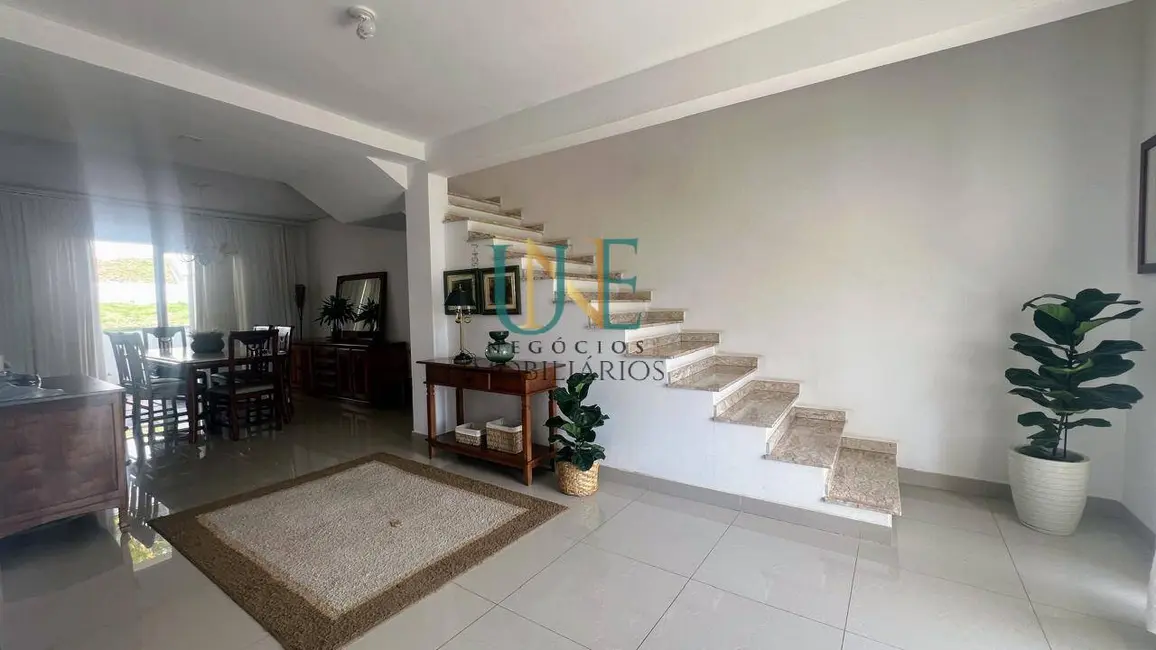 Foto 4 de Casa com 3 quartos à venda, 330m2 em Condomínio Residencial Terras do Oriente, Valinhos - SP