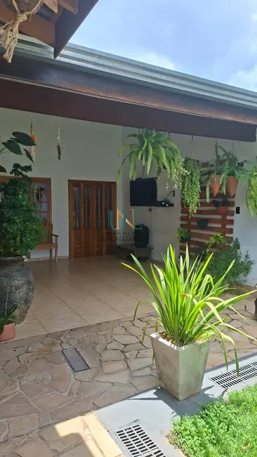 Foto 3 de Chácara com 3 quartos à venda, 500m2 em Jardim dos Calegaris, Paulinia - SP