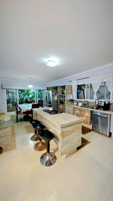 Foto 5 de Casa com 4 quartos à venda, 375m2 em Fazenda Santana, Valinhos - SP