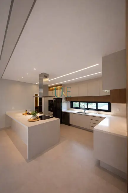 Foto 6 de Casa com 6 quartos à venda, 538m2 em Campinas - SP