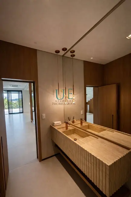 Foto 8 de Casa com 6 quartos à venda, 538m2 em Campinas - SP