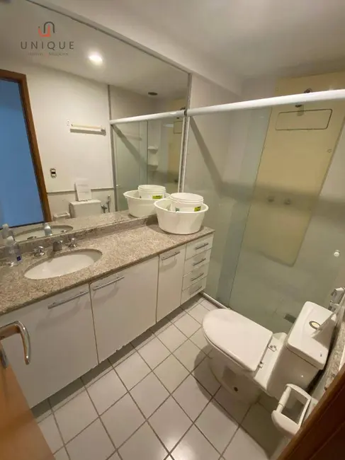 Foto 2 de Apartamento com 2 quartos à venda, 55m2 em Cavaleiros, Macae - RJ