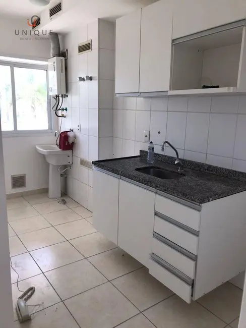 Apartamento com 3 quartos para alugar, 112m2 em Glória, Macae - RJ - imagem 1 Foto 1 de Apartamento com 3 quartos para alugar, 112m2 em Glória, Macae - RJ