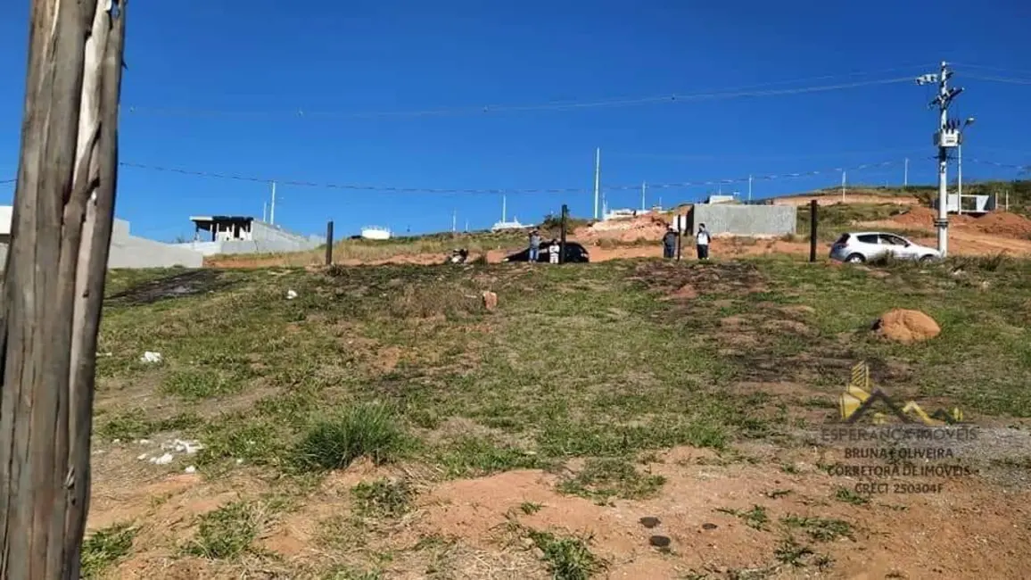 Foto 2 de Terreno / Lote à venda, 200m2 em Bom Jesus Dos Perdoes - SP