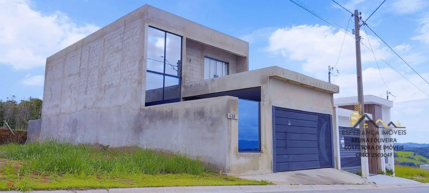 Foto 1 de Sobrado com 3 quartos à venda, 145m2 em Braganca Paulista - SP