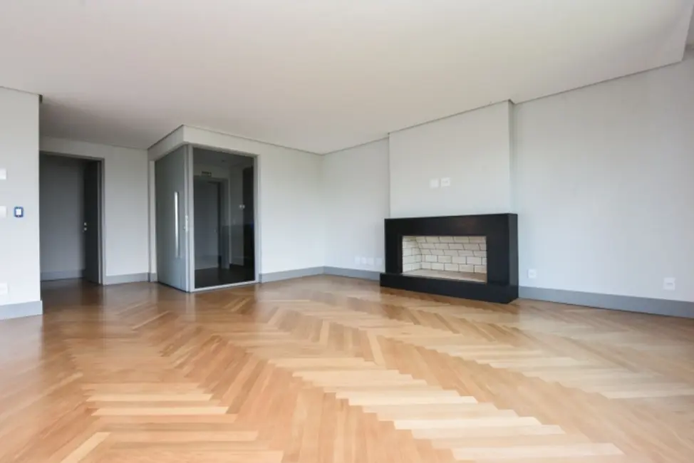 Foto 1 de Apartamento com 4 quartos à venda, 320m2 em Gramado - RS