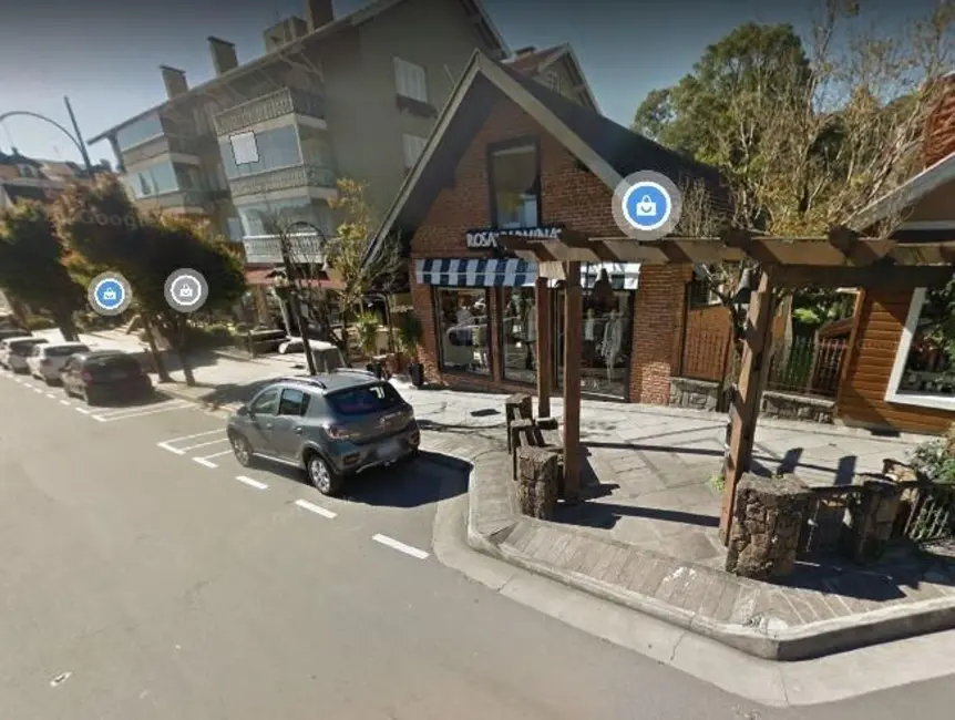 Foto 2 de Terreno / Lote à venda, 680m2 em Centro, Gramado - RS