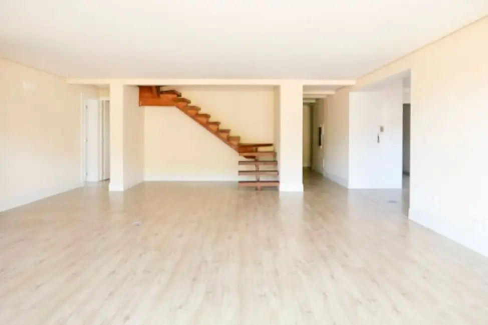 Foto 3 de Cobertura com 4 quartos à venda, 322m2 em Centro, Gramado - RS