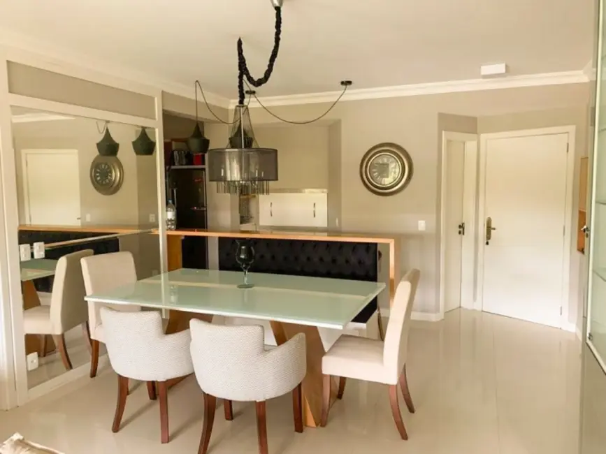 Apartamento com 2 quartos à venda, 108m2 em Gramado - RS - imagem 5 Foto 5 de Apartamento com 2 quartos à venda, 108m2 em Gramado - RS