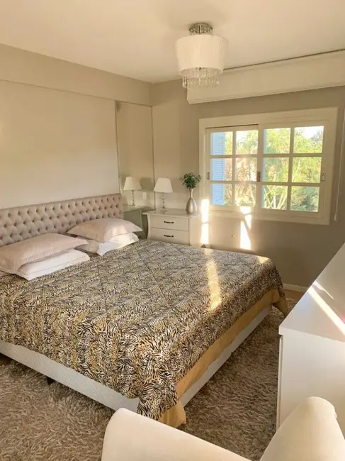 Apartamento com 2 quartos à venda, 108m2 em Gramado - RS - imagem 9 Foto 9 de Apartamento com 2 quartos à venda, 108m2 em Gramado - RS