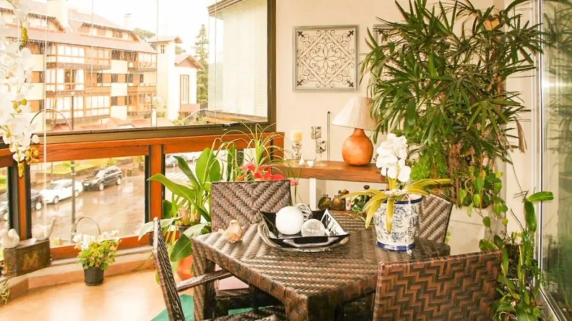 Apartamento com 3 quartos à venda, 189m2 em Centro, Gramado - RS - imagem 9 Foto 9 de Apartamento com 3 quartos à venda, 189m2 em Centro, Gramado - RS