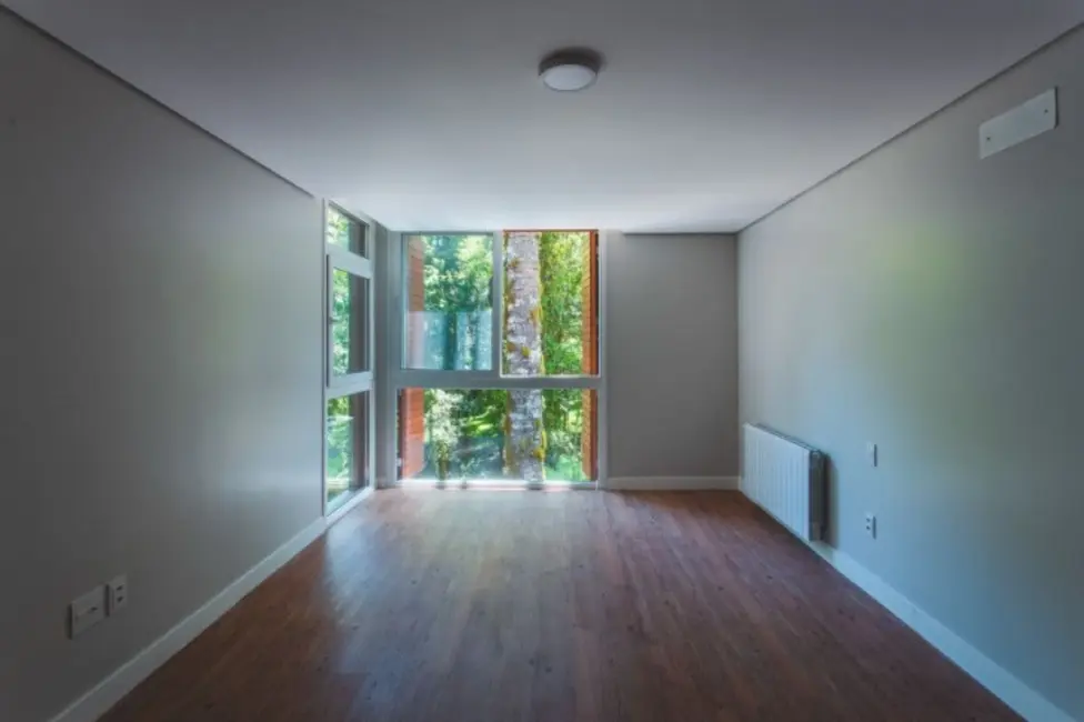 Casa de Condomínio com 4 quartos à venda, 345m2 em Centro, Gramado - RS - imagem 9 Foto 9 de Casa de Condomínio com 4 quartos à venda, 345m2 em Centro, Gramado - RS