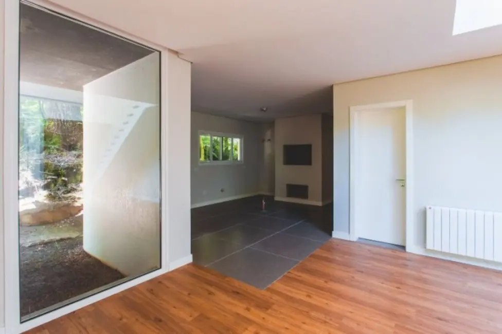 Casa de Condomínio com 4 quartos à venda, 345m2 em Centro, Gramado - RS - imagem 5 Foto 5 de Casa de Condomínio com 4 quartos à venda, 345m2 em Centro, Gramado - RS