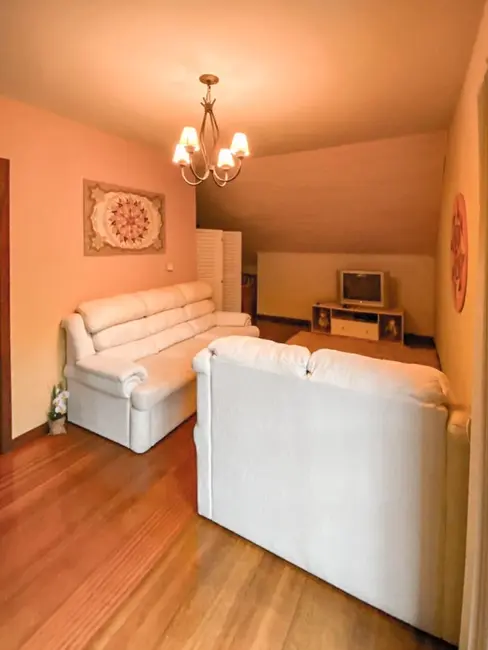 Apartamento com 3 quartos à venda, 134m2 em Gramado - RS - imagem 8 Foto 8 de Apartamento com 3 quartos à venda, 134m2 em Gramado - RS