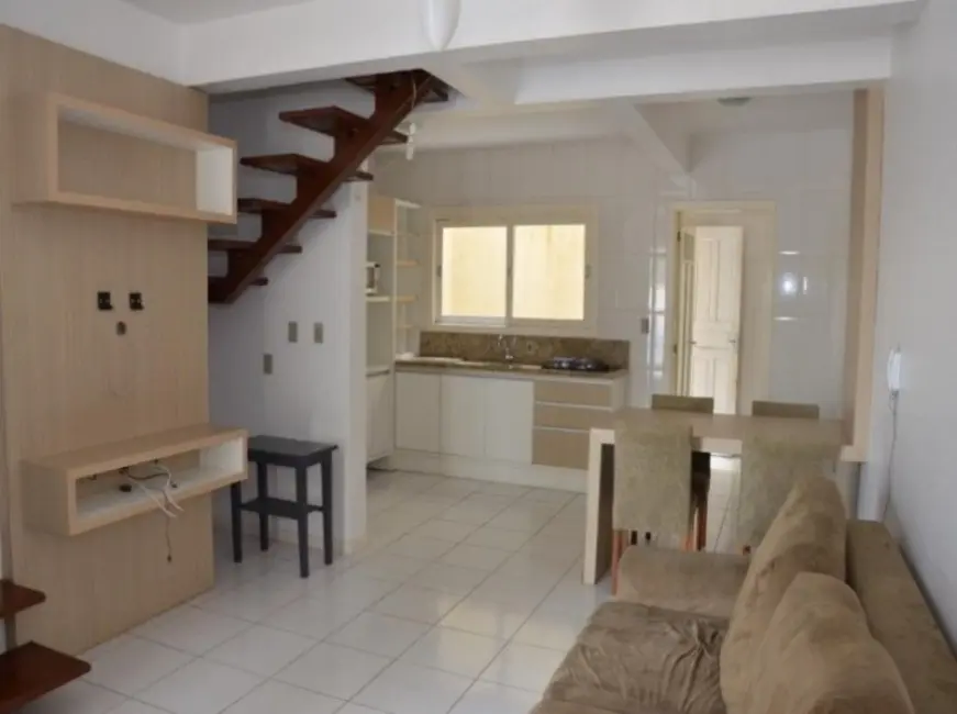 Foto 6 de Casa de Condomínio com 2 quartos à venda, 77m2 em Centro, Santo Antonio Da Patrulha - RS